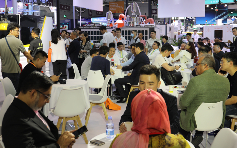 號外！博捷CHINAPLAS展會現(xiàn)場簽單喜報頻傳！